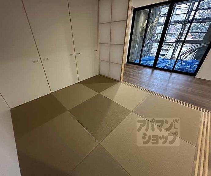 【パーシモン御所南】間取