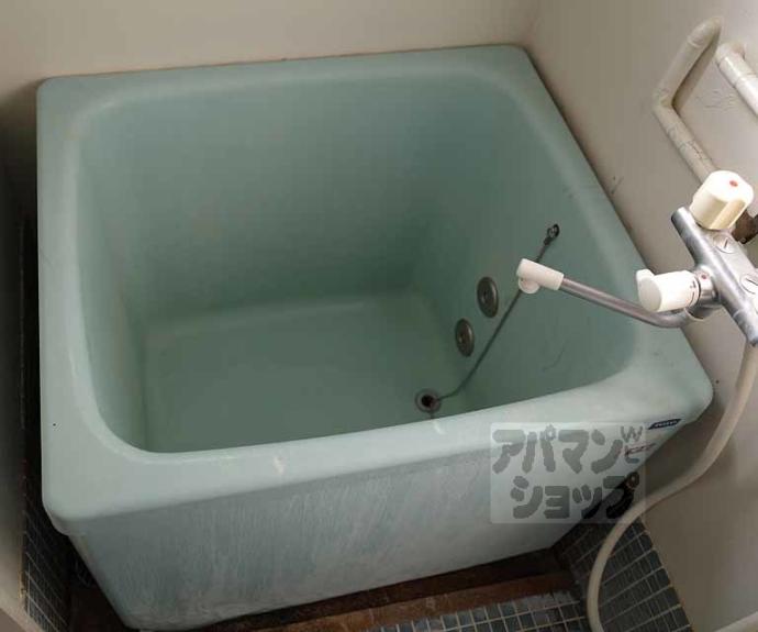 【シャトー若草】間取