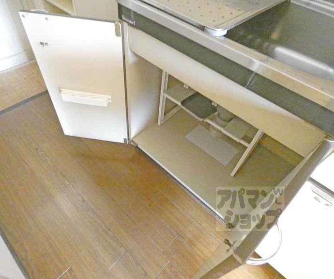 【シェモア御蔭通】間取