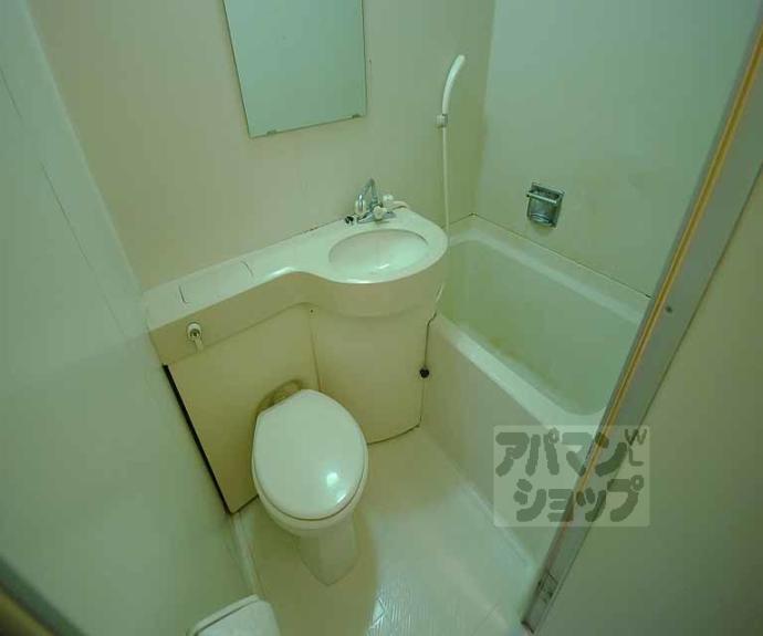 【ＤＥＴＯＭ－１烏丸一条Ⅱ】間取