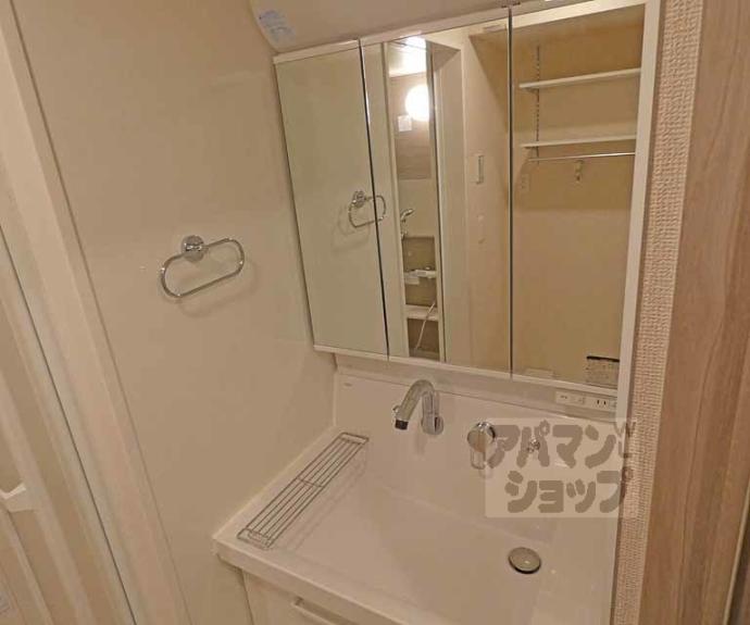 【ベネイースト】間取