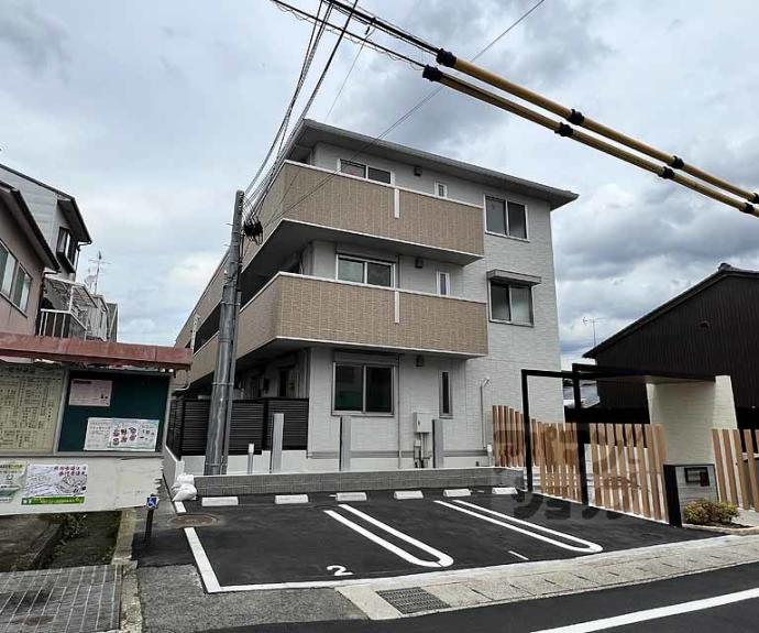 【Ｄ－ＲＯＯＭ嵯峨嵐山】間取