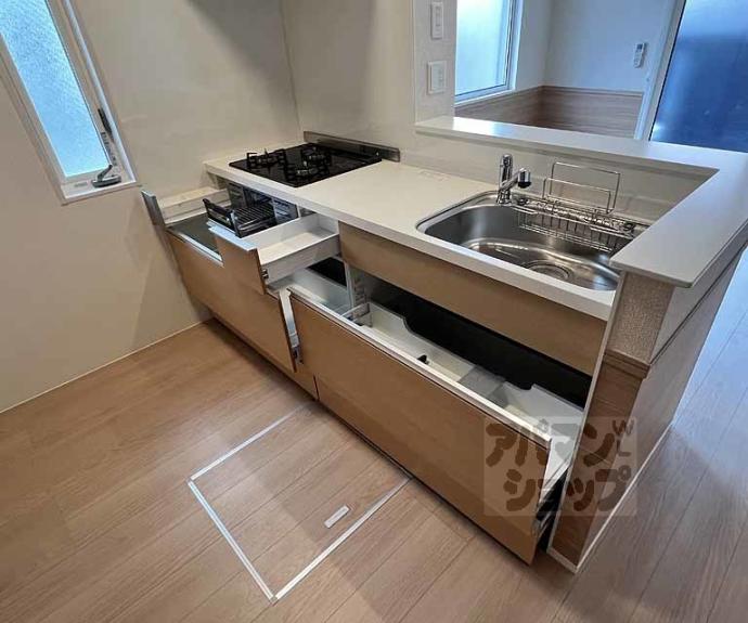 【Ｄ－ＲＯＯＭ嵯峨嵐山】間取