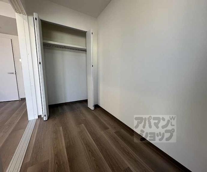 【ＴＨＥ　ＧＡＲＮＥＴ　ＳＵＩＴＥ　ＲＥＳＩＤＥＮＣＥ西院Ⅱ】間取