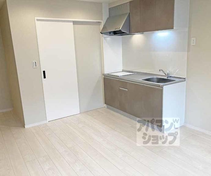 【st.Residence深草】間取
