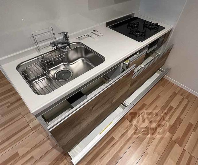 【シャーメゾン池ノ内町】間取