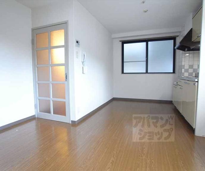 【リバティ岩倉南】間取