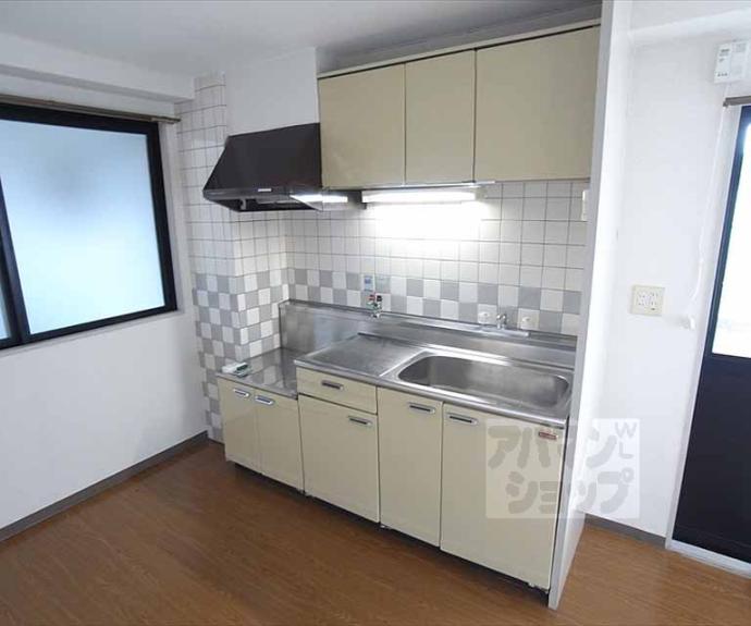 【リバティ岩倉南】間取