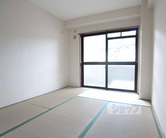 【リバティ岩倉南】間取