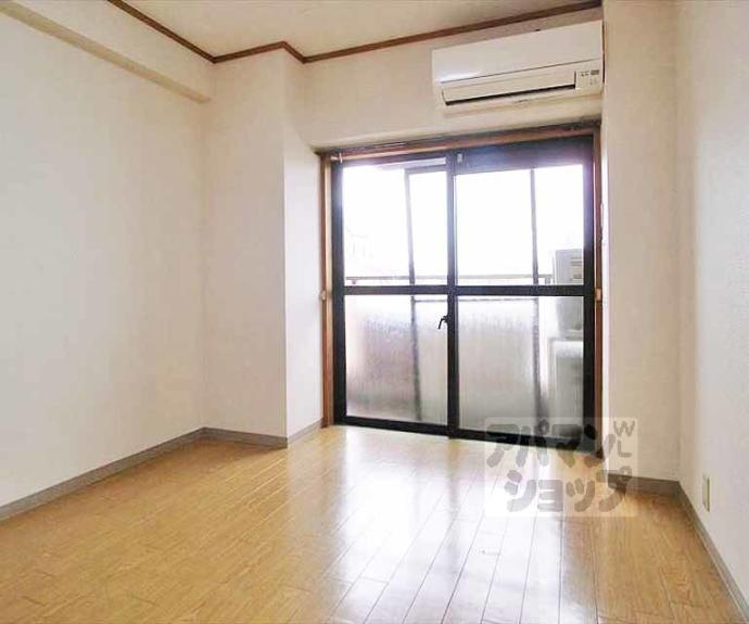 【カストルム洛北】間取