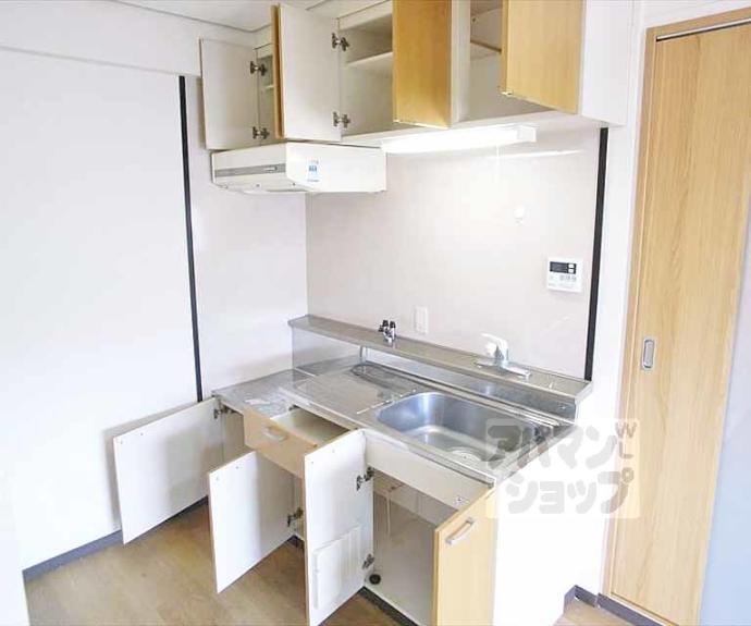 【カストルム洛北】間取