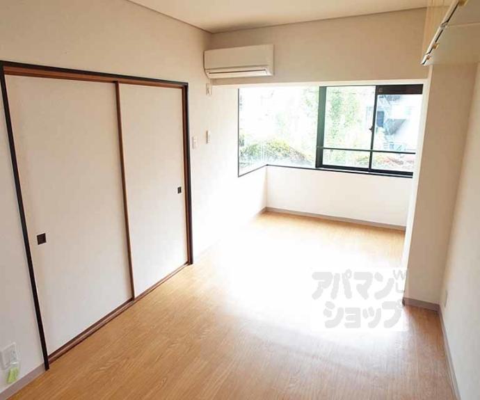 【カストルム洛北】間取