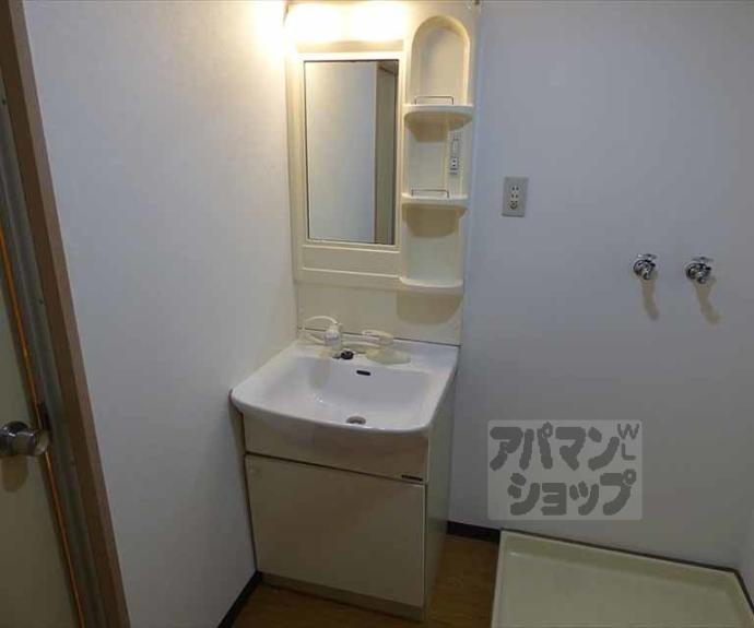 【カストルム洛北】間取