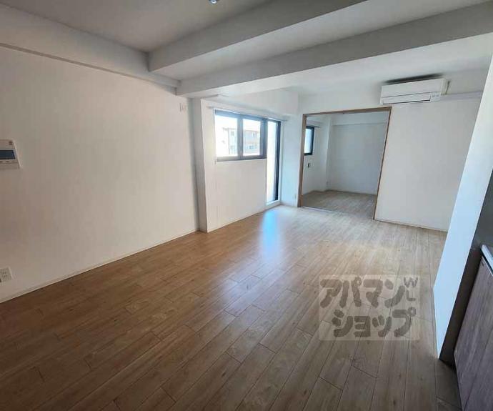 【二条城東レジデンス】間取