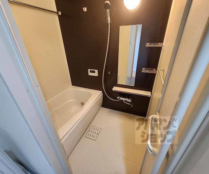 【二条城東レジデンス】間取