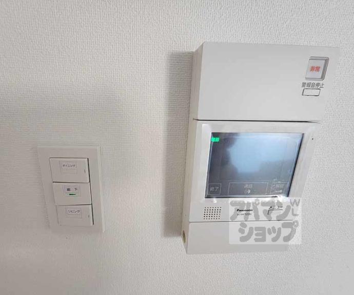 【二条城東レジデンス】間取