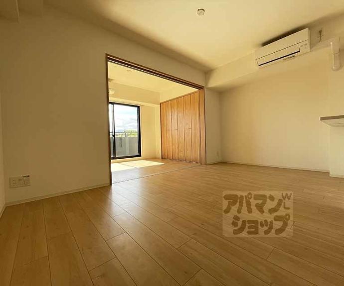 【二条城東レジデンス】間取