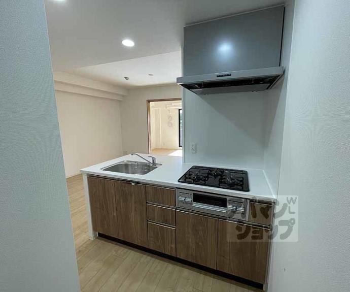 【二条城東レジデンス】間取