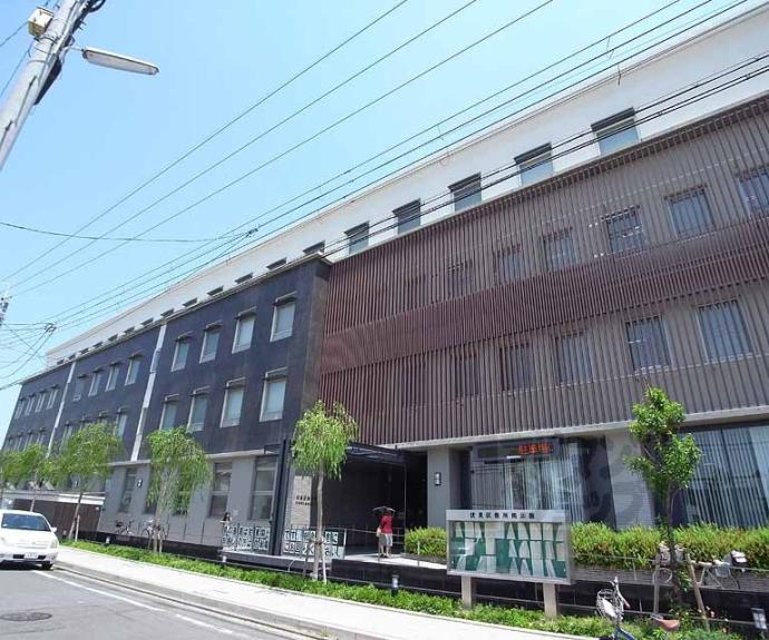 【ラフィーネ丹波橋】間取