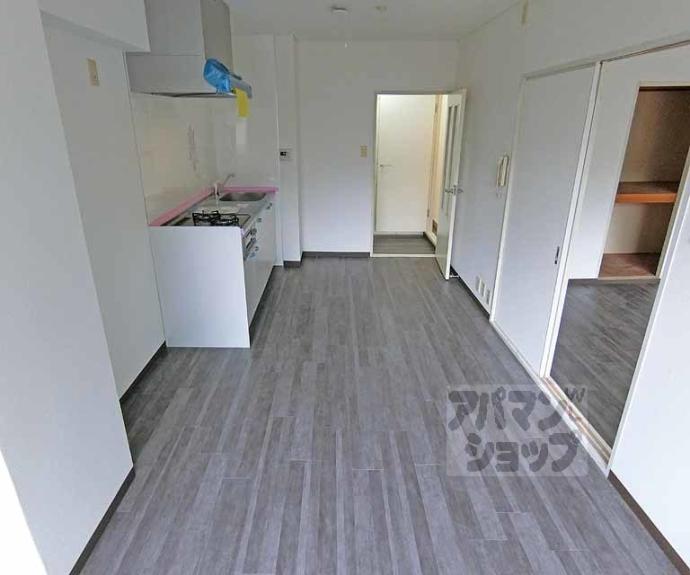 【グランドプラス西大路御池】間取