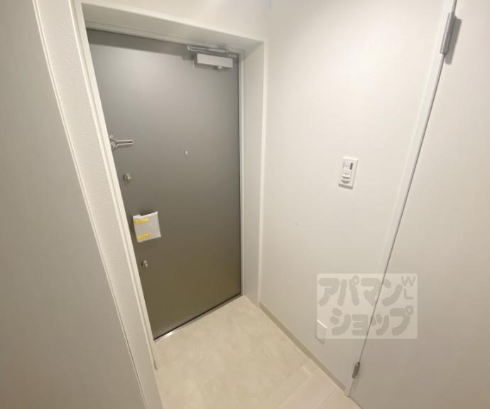 【円町レジデンスＷＥＳＴ】間取