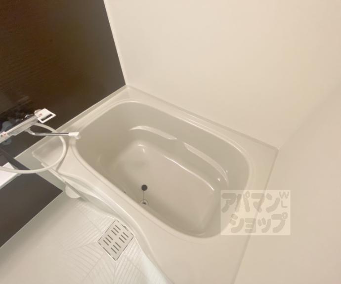 【円町レジデンスＷＥＳＴ】間取