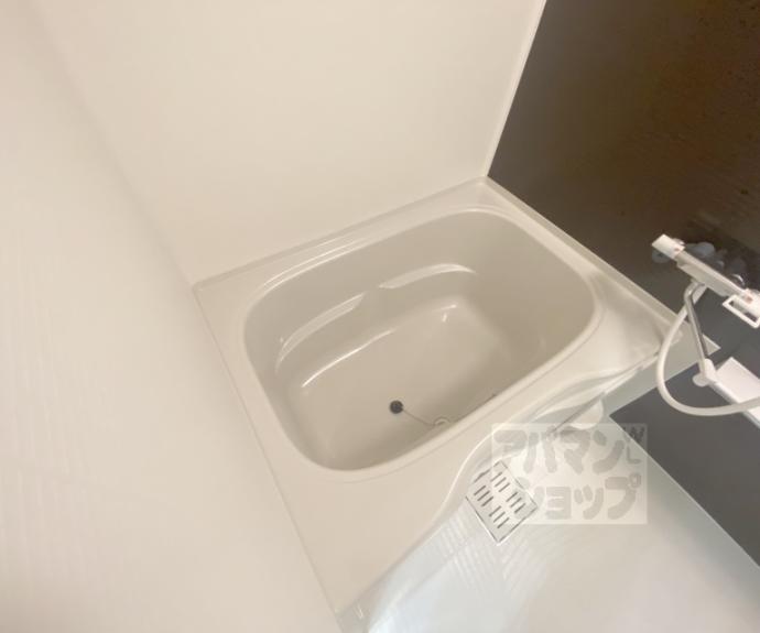 【円町レジデンスＷＥＳＴ】間取