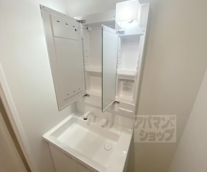 【円町レジデンスＷＥＳＴ】間取