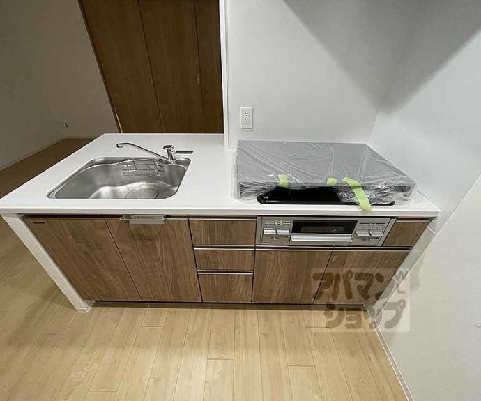 【二条城東レジデンス】間取