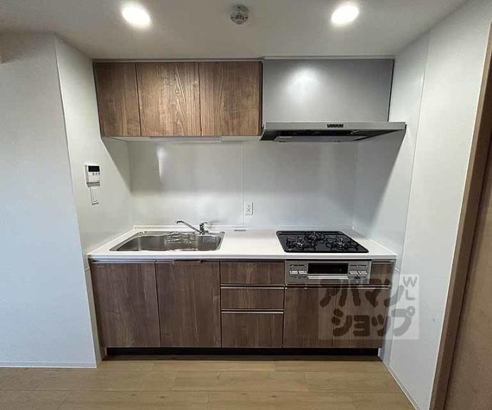 【二条城東レジデンス】間取