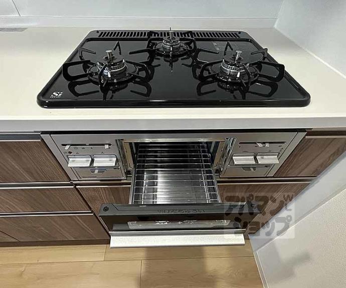 【二条城東レジデンス】間取