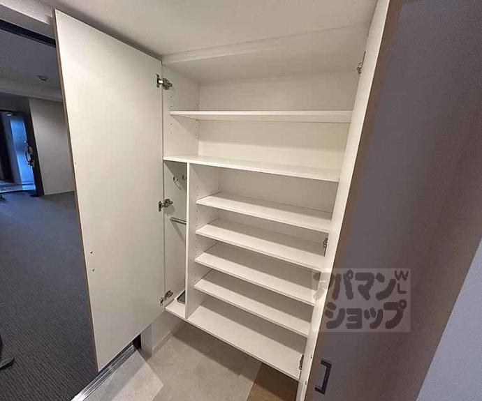 【二条城東レジデンス】間取