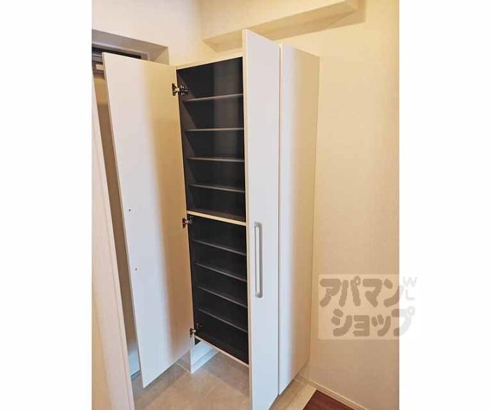 【エムアイ　ヒルズ】間取