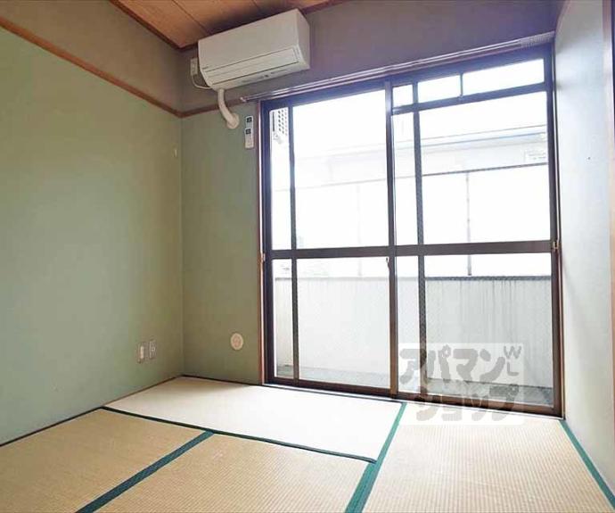 【コンフォール北白川】間取