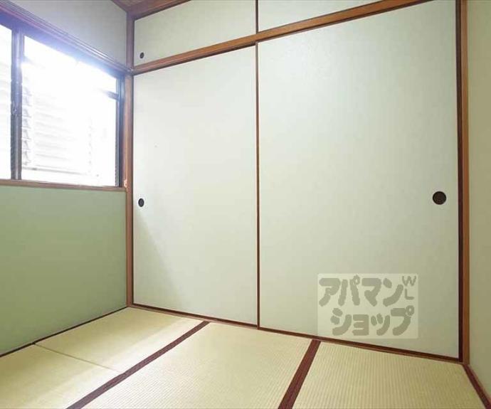 【コンフォール北白川】間取