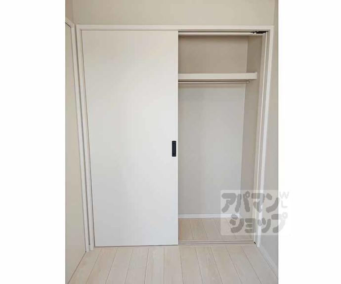 【Ｓｔ．Ｒｅｓｉｄｅｎｃｅ伏見稲荷】間取