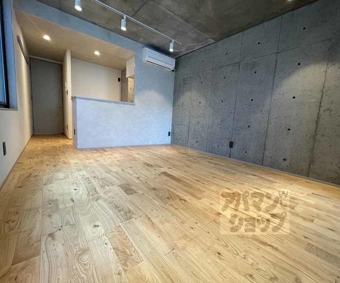 【プラウレーヴ富小路】間取