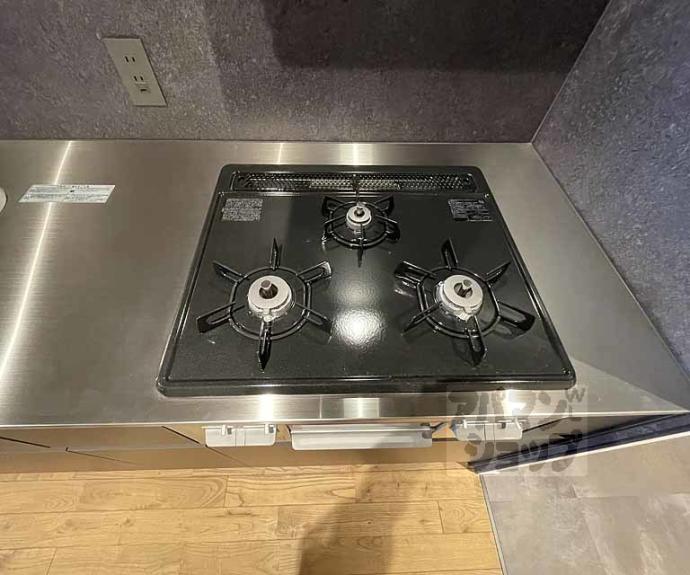 【プラウレーヴ富小路】間取