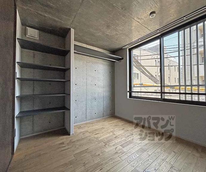 【プラウレーヴ富小路】間取