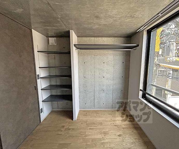 【プラウレーヴ富小路】間取