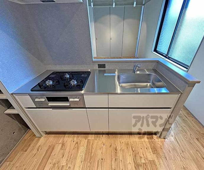 【プラウレーヴ富小路】間取