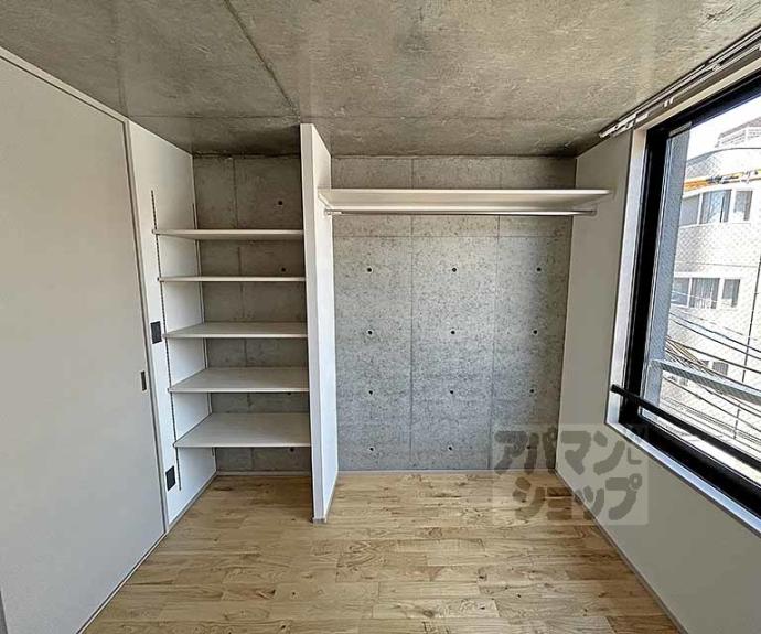 【プラウレーヴ富小路】間取