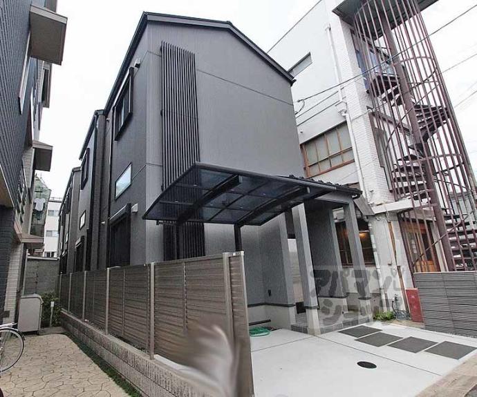 【ＮＥＳＴ冷泉町】間取