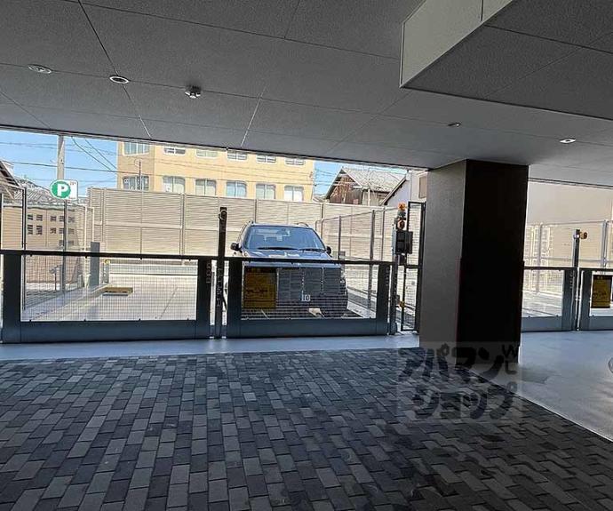 【パラドール御所西グランデ】