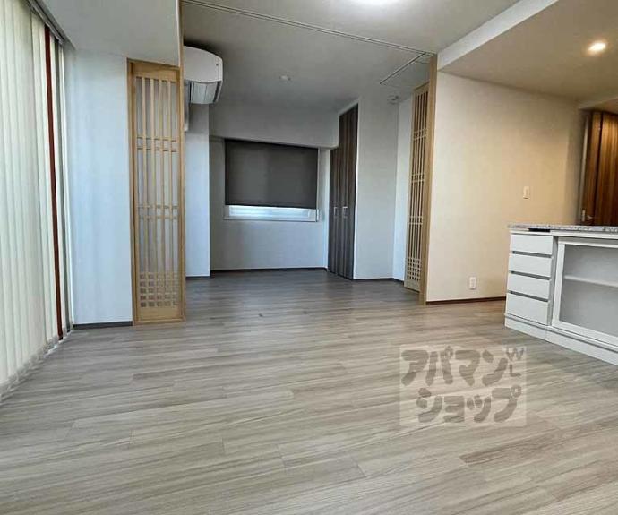 【パラドール御所西グランデ】間取