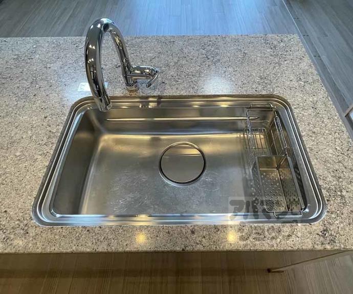 【パラドール御所西グランデ】間取