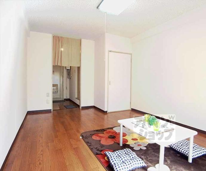 【リバーサイド西村】間取