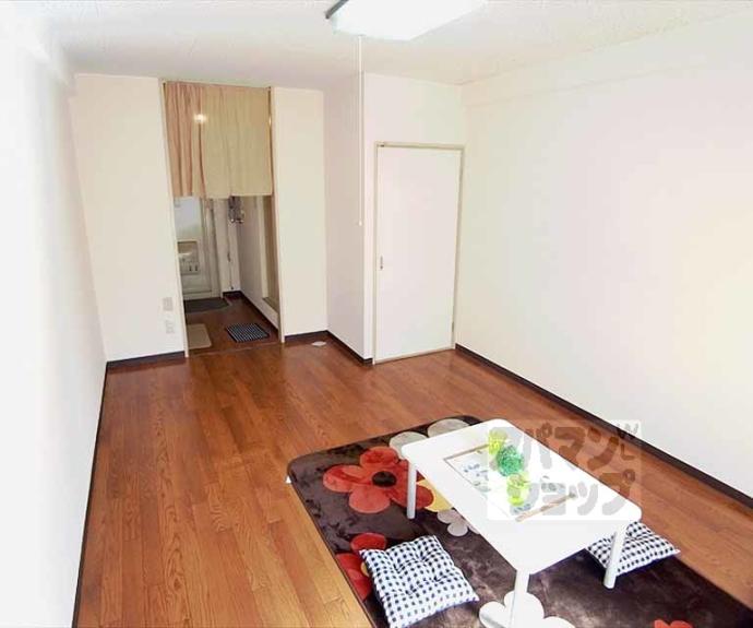 【リバーサイド西村】間取