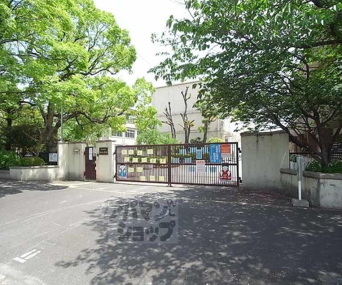 【太秦安井二条裏町13-19貸家】