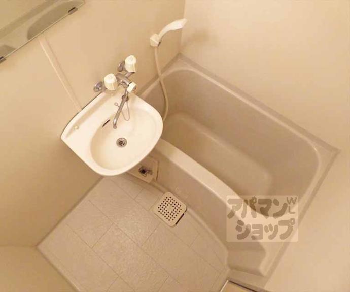 【ラポール北白川】間取